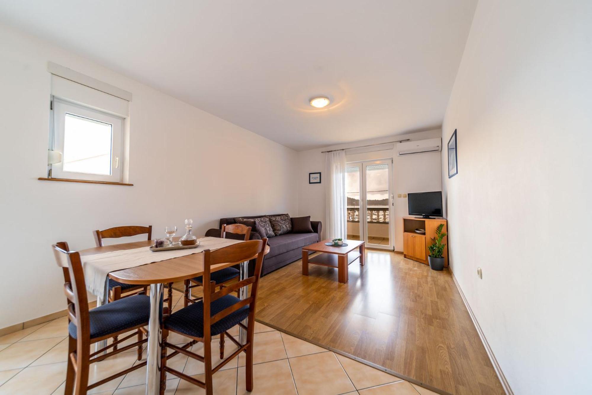 Apartmani Devcic Palit Экстерьер фото